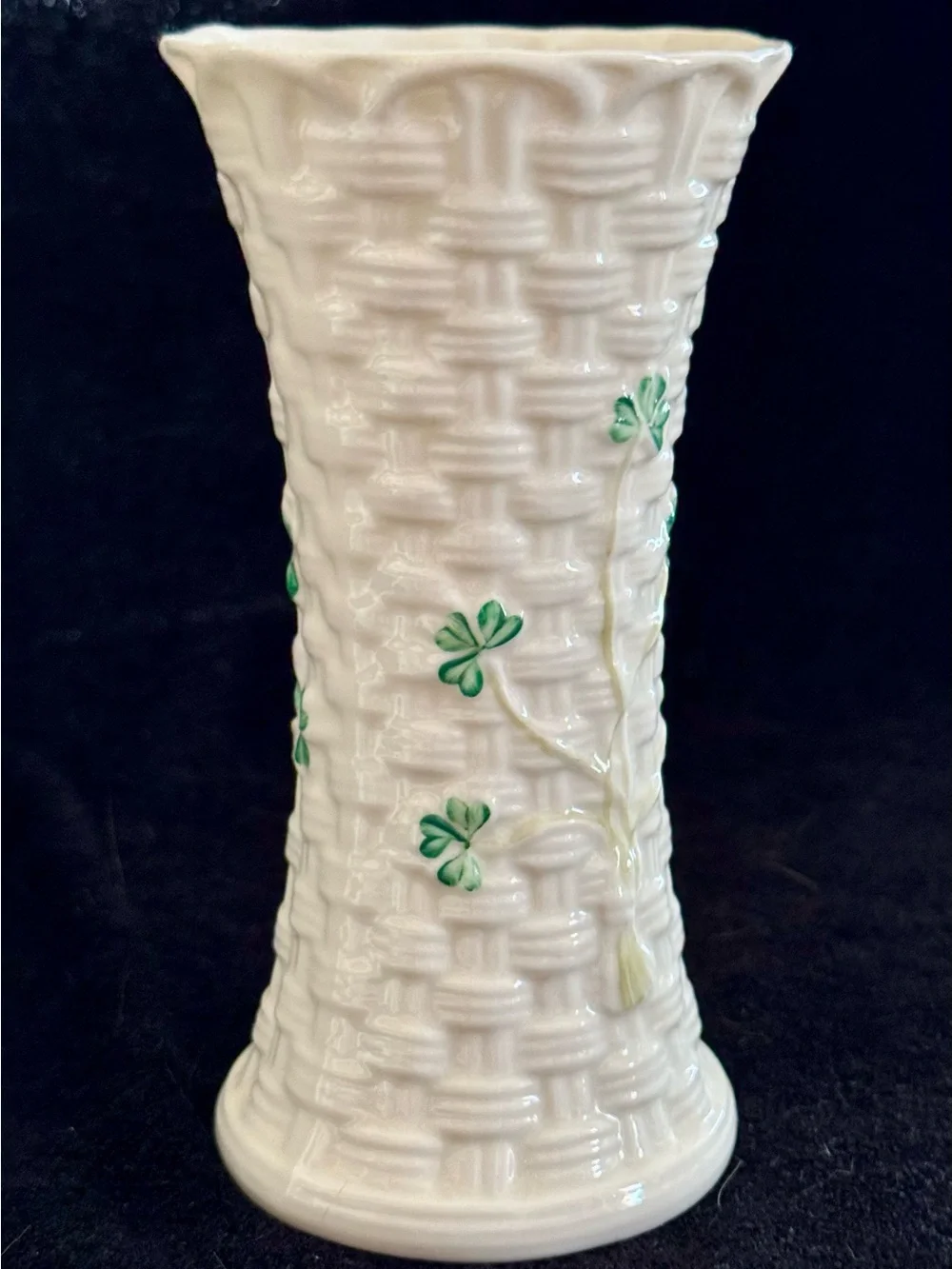 Belleek Basket Weave Shamrock Porcelain Vase 5.5 inch White Old Mark Vintage
